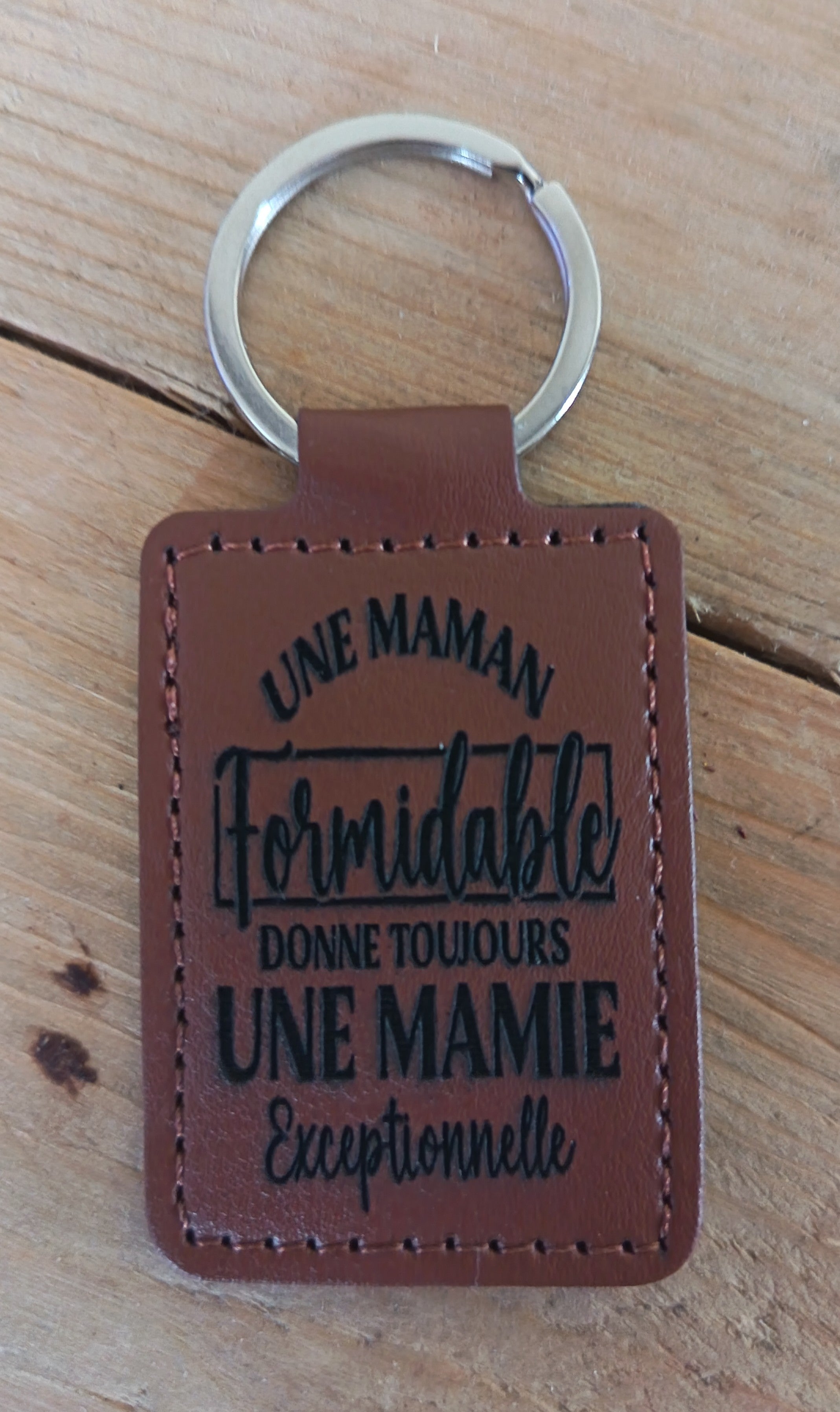 Porte-clés en cuir "MAMAN"