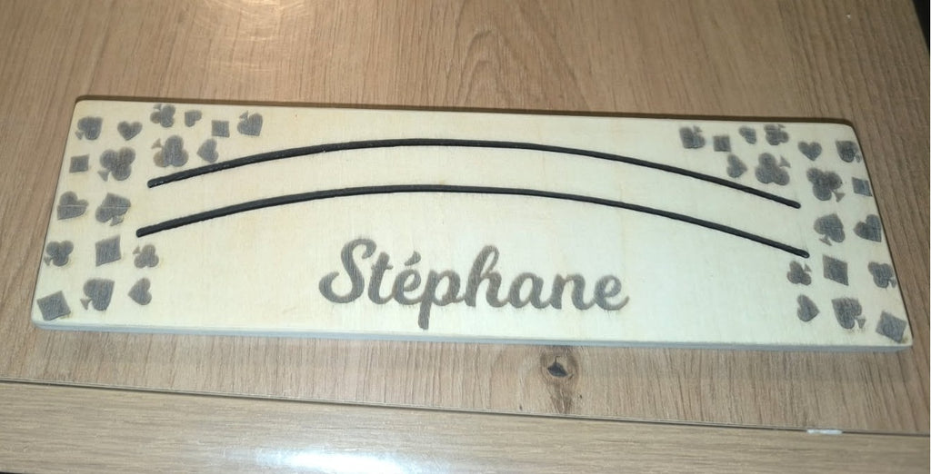 Support de carte en bois personnalisable